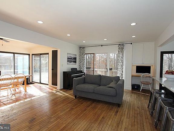 Spacious family room