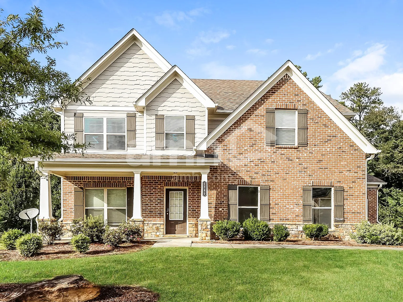 5 bed, 3.0 bath, 2821 sqft, $2,895 — Photo 1