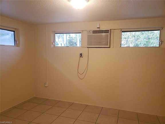 2nd image of 1699 Ixora Dr