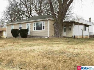 1423 N 65th St, Omaha, NE 68132