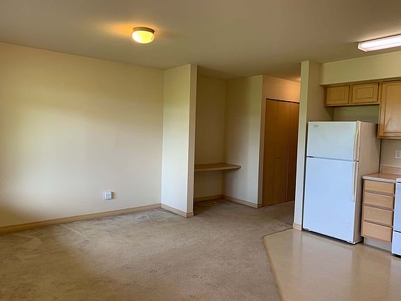 one bedroom one bedroom