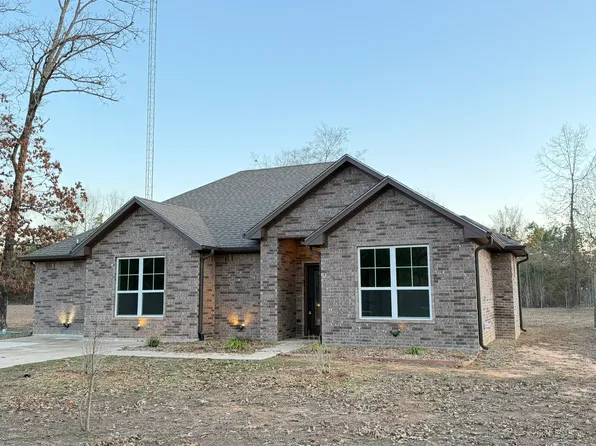 224 County Road 4690, Pittsburg, TX 75686