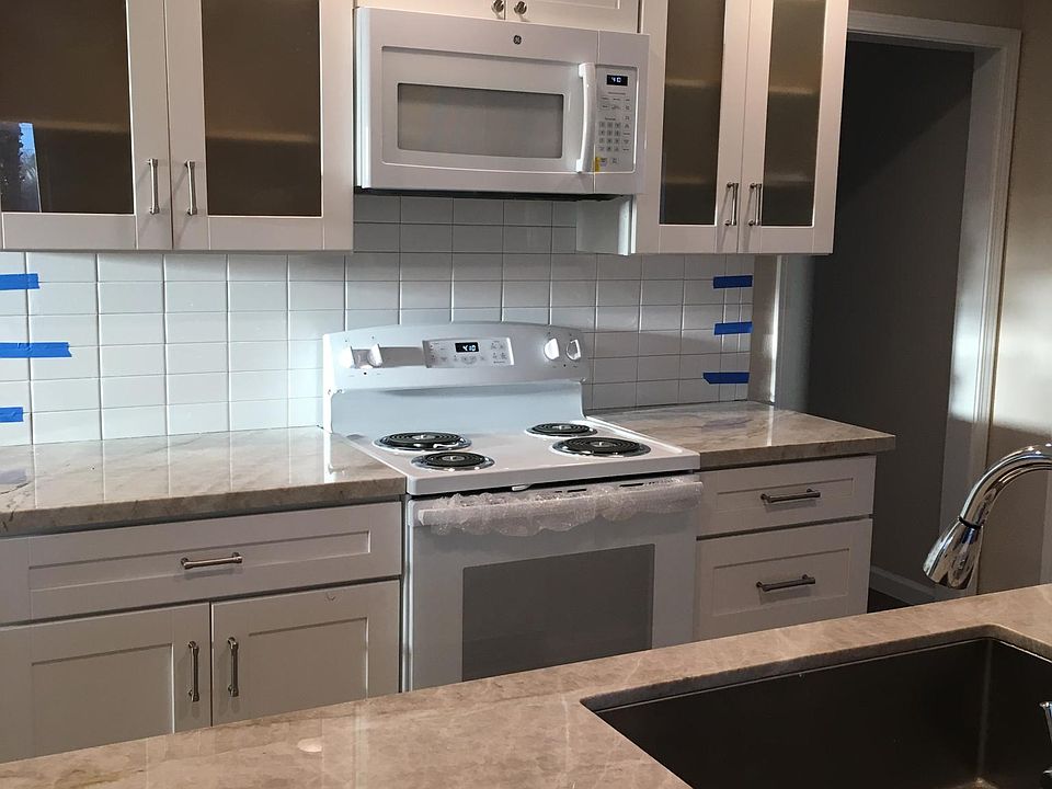 1st image of 725 Nightingale Dr