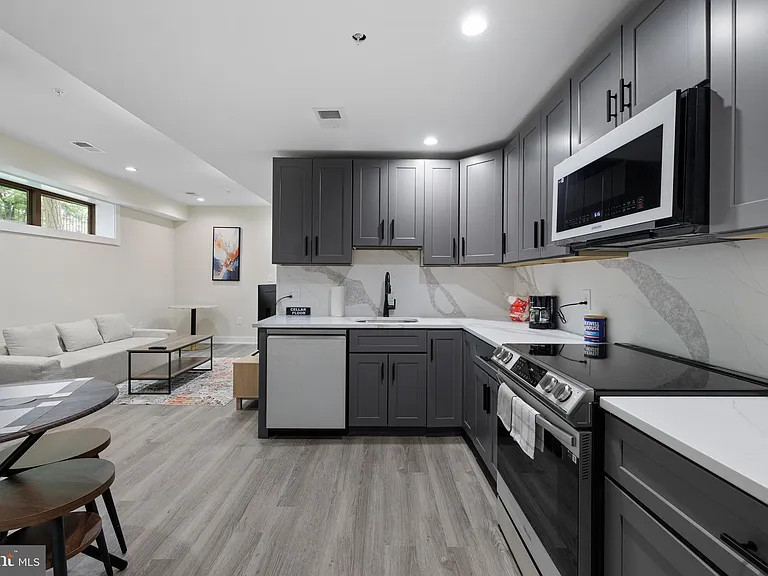 3517 14th St NW #B01 — Photo 6