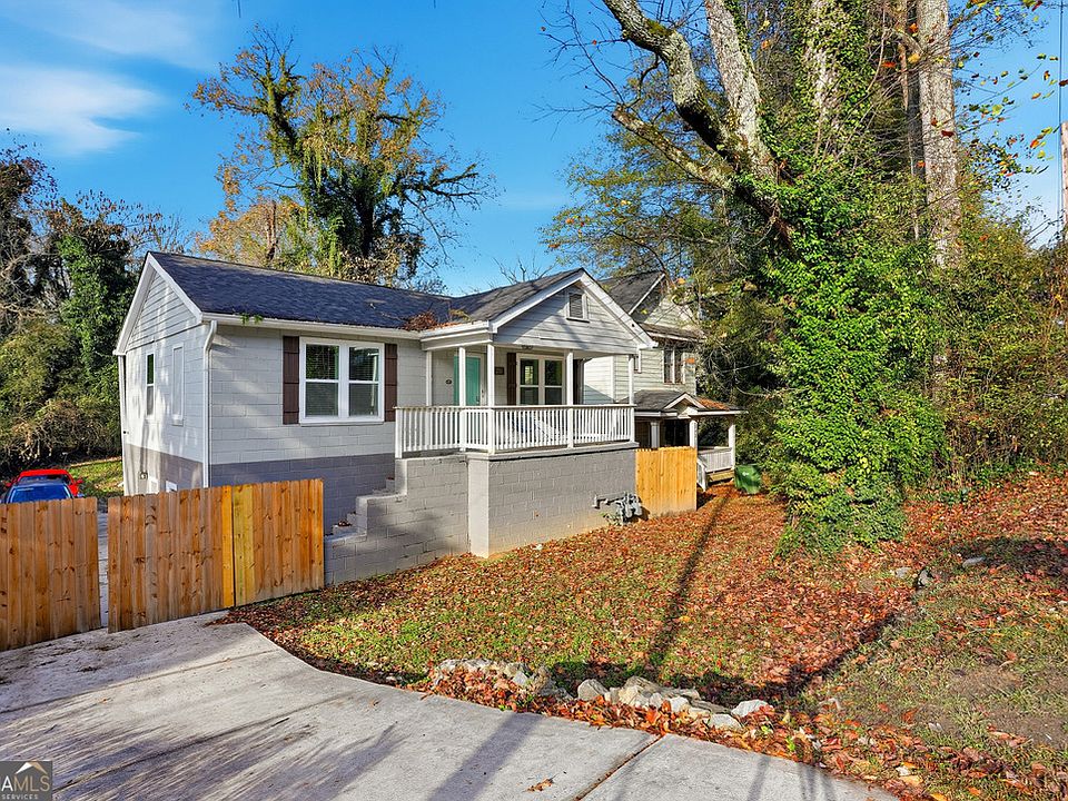 1st image of 238 Anderson Ave NW