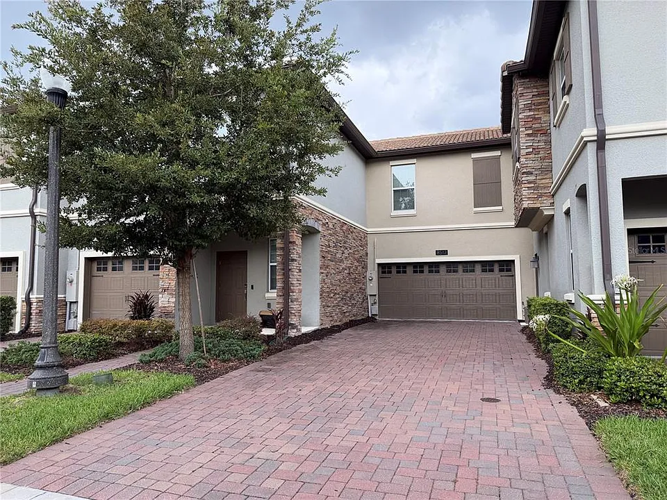 8513 Golf Way