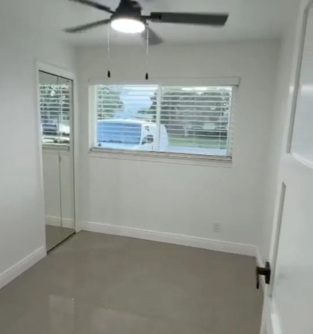 3 bed, 1130 sqft, $3,150 — Photo 3