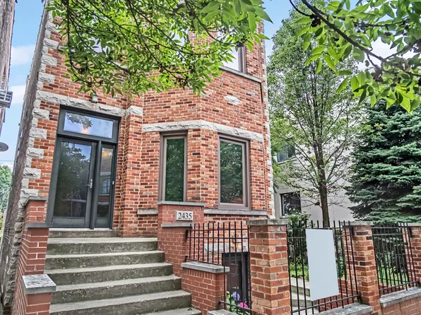 2435 W Superior St, Chicago, IL 60612