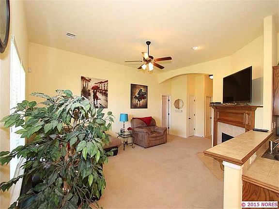 5th image of 205 Taos Dr