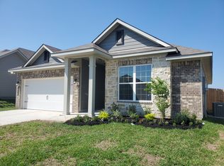 1405 Whitney Ln, Brenham, TX 77833