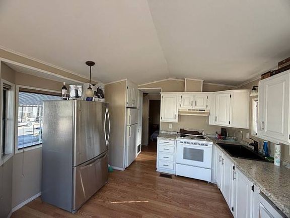 4th image of 3403 E Main St #3272