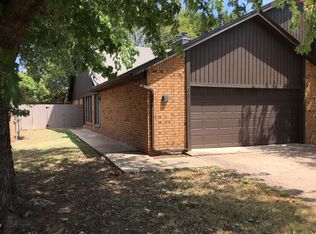 203 Willow Branch Rd, Norman, OK 73072