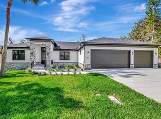 108 Irwin St E, Safety Harbor, FL 34695