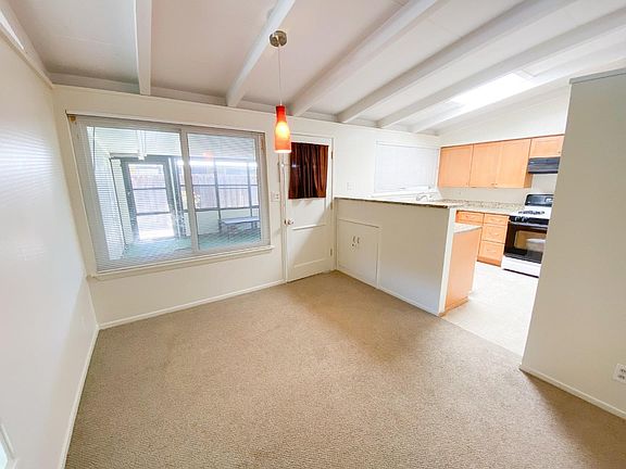 4th image of 775 Lakemuir Dr
