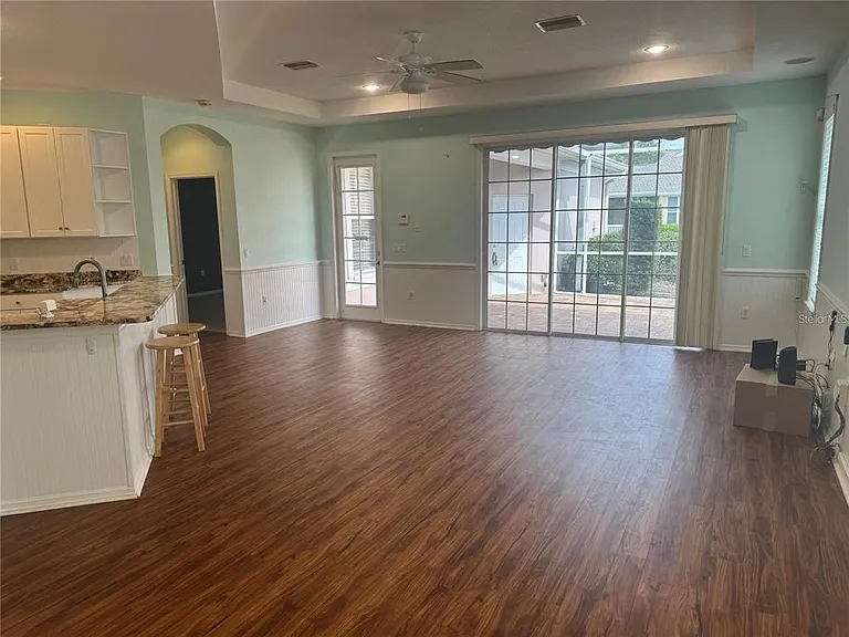 5714 Tides Pl — Photo 11