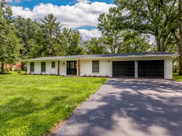 113 Fieldstone Dr, Terrace Park, OH 45174