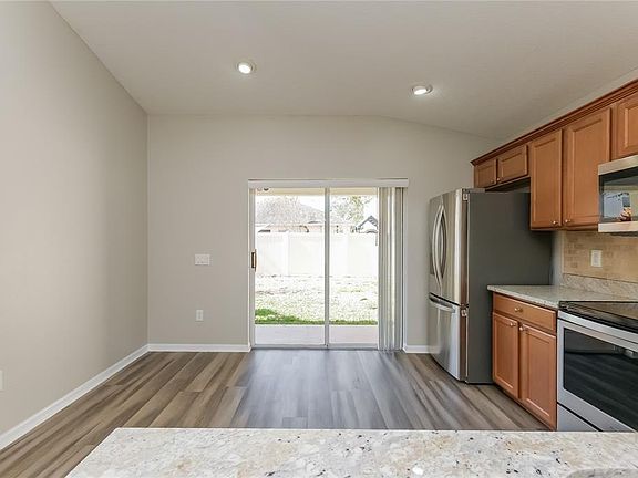 3rd image of 15411 Peach Stone Pl