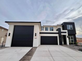 2958 E Smith Creek Dr, Washington, UT 84780