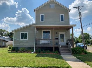 728 N 2nd St, Rochelle, IL 61068