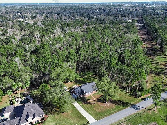 5th image of 1428 Linda Ln