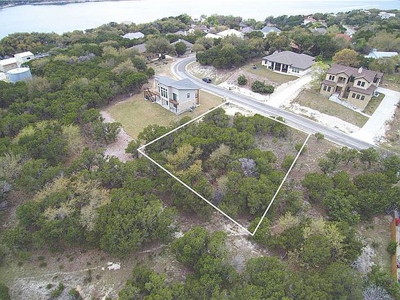 5th image of 18405 Lakeland Dr