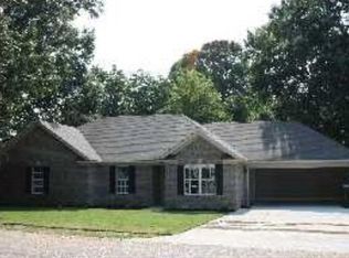 804 Buster St, Senatobia, MS 38668