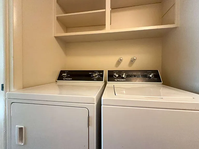 816 S Wardwell Ave — Photo 9