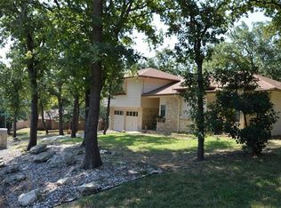 362 Woodhill Way Ct, Azle, TX 76020