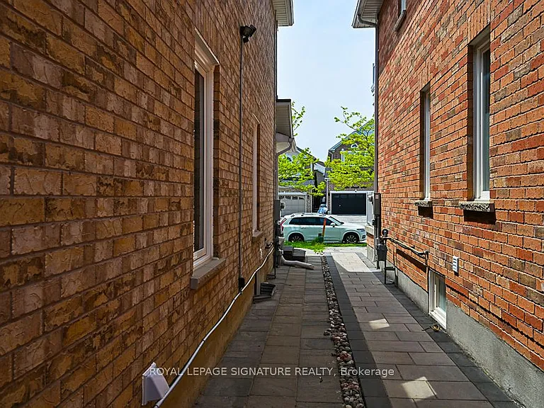 3 Searell Ave #BASEMENT — Photo 23