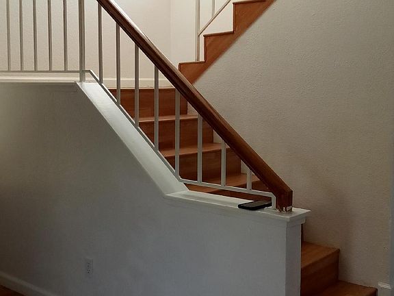 5th image of 3321 Baywood Cir