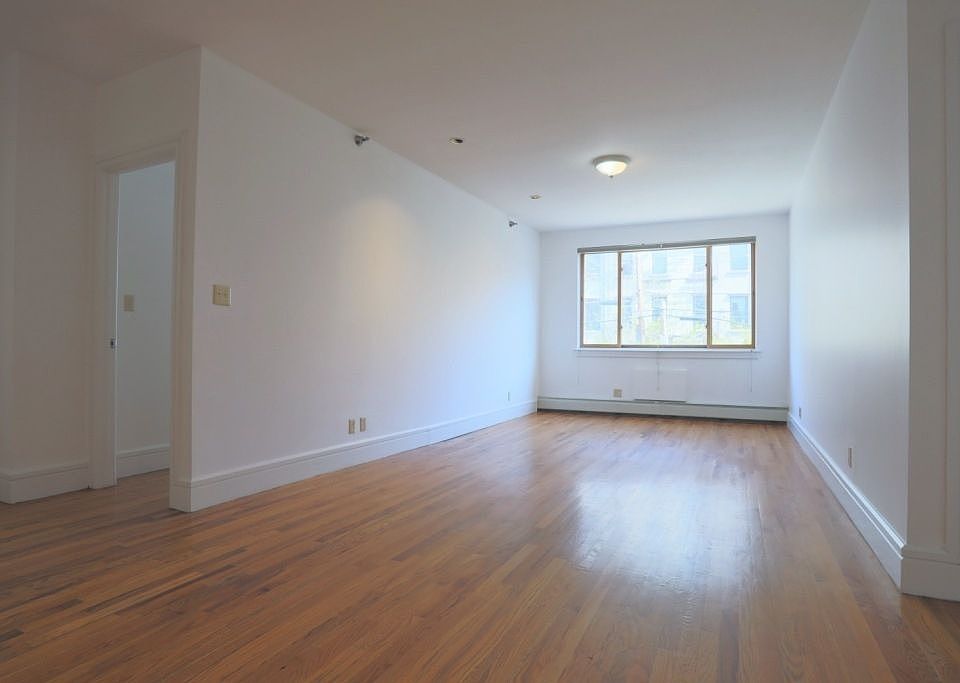 1st image of 51 Garnet St APT 2B