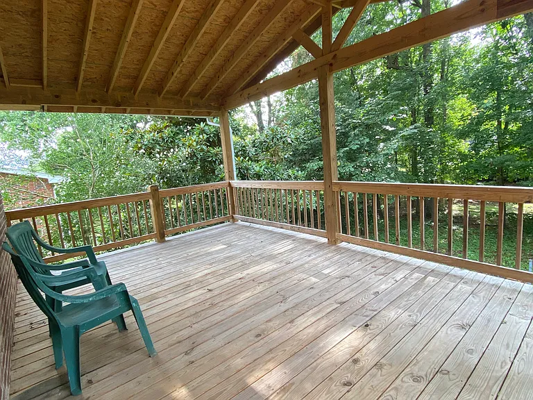 923 Greenhill Dr — Photo 14