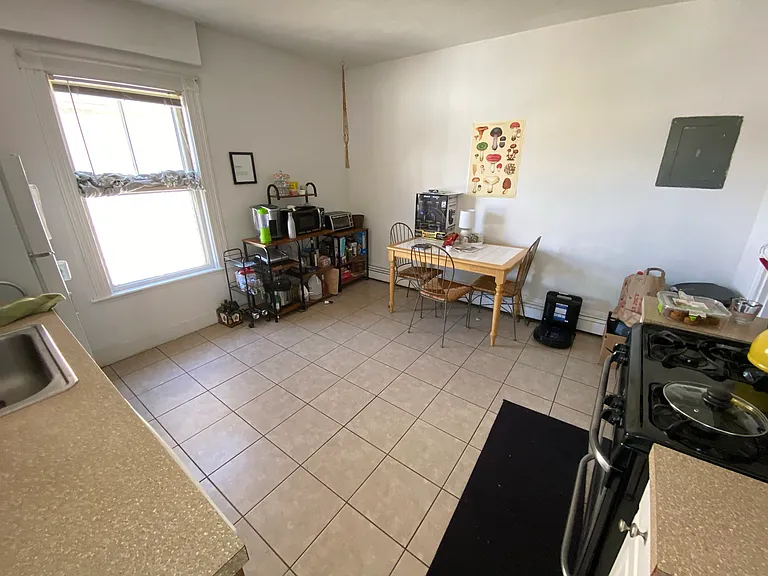 66 Murdock St #2 — Photo 6