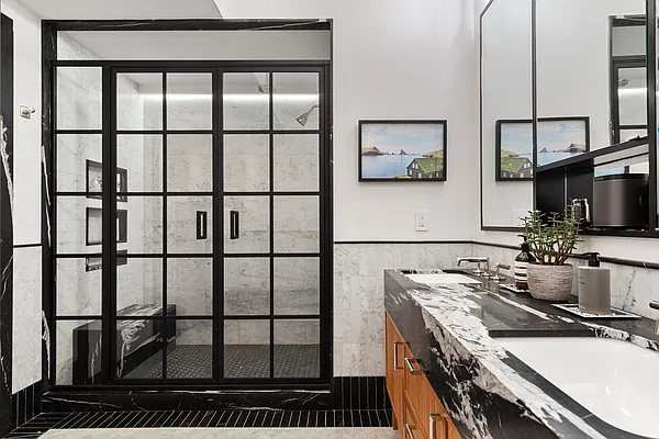 Sold by Corcoran | media 21