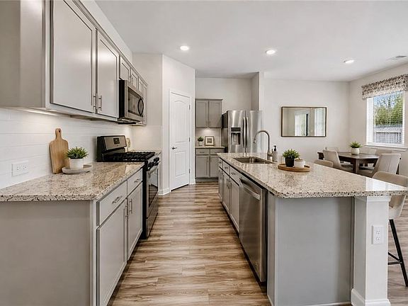 4th image of 24108 Conservation Way Ave
