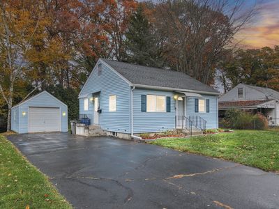 113 Deepwood Drive, Manchester, CT, 06040
