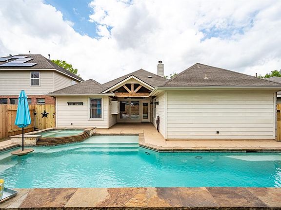 Imagine lounging poolside this summer, don't worry about warm water, this pool even has a chiller!