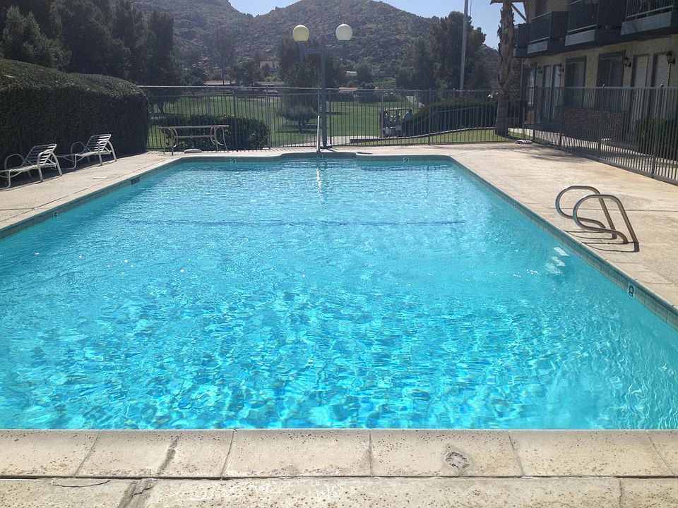 525 E Thorton Ave, Hemet, CA 92543 Zillow