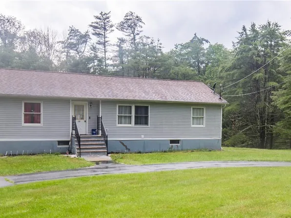 217 Mail Road, Barryville, NY 12719