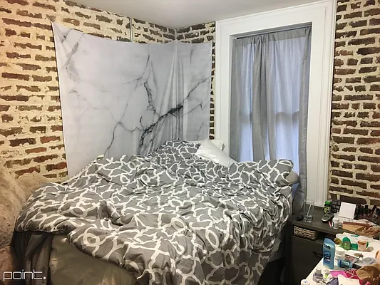 Rented by Point NYC | media 10