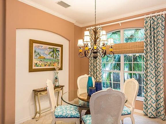 4th image of 6286 Aventura Dr