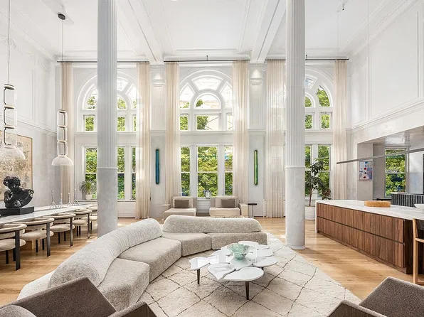 260 W Broadway, New York, NY 10013