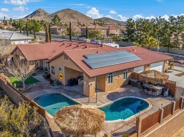 16266 Wato Rd, Apple Valley, CA 92307