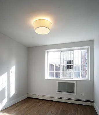 Rented by Arvik Group Real Estate | media 18