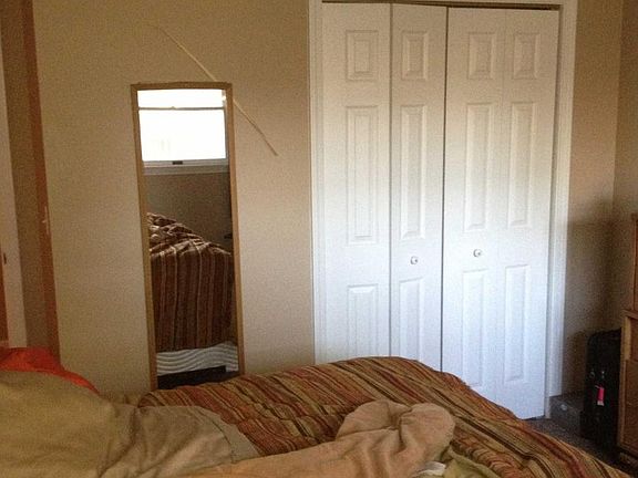5th image of 309 E Franklin St