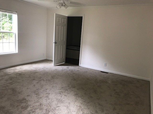 2nd image of 209 Mountain Dr