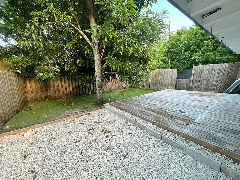920 SW 29th Way #2/1 — Photo 21
