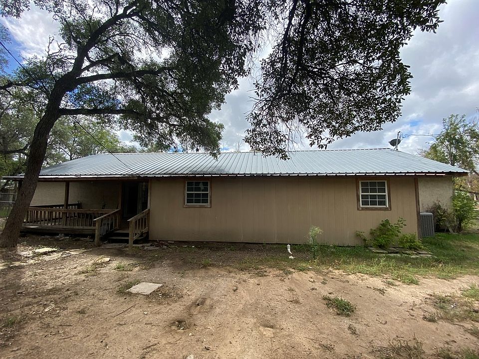 111 4th St, Ingram, TX 78025 MLS 110153 Zillow