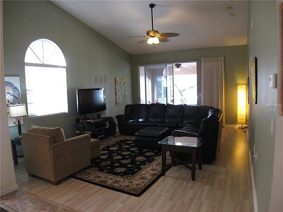 2nd image of 3827 Darston St