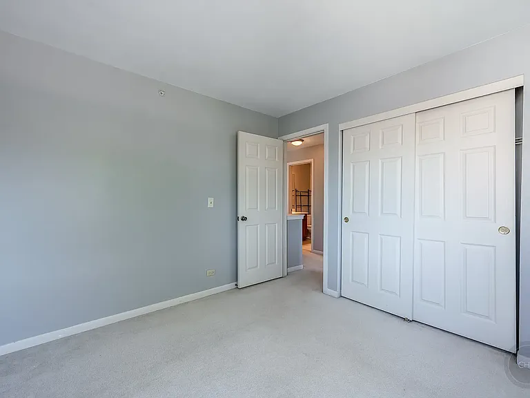 1136 E Cambria Ln S #1136 — Photo 11